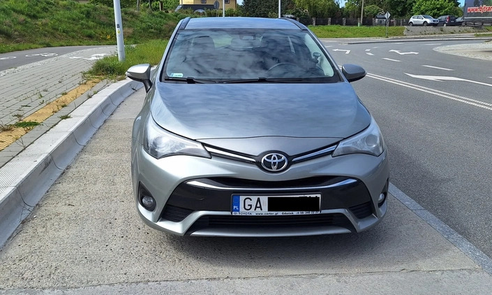 Toyota Avensis cena 39950 przebieg: 174000, rok produkcji 2016 z Gdynia małe 29